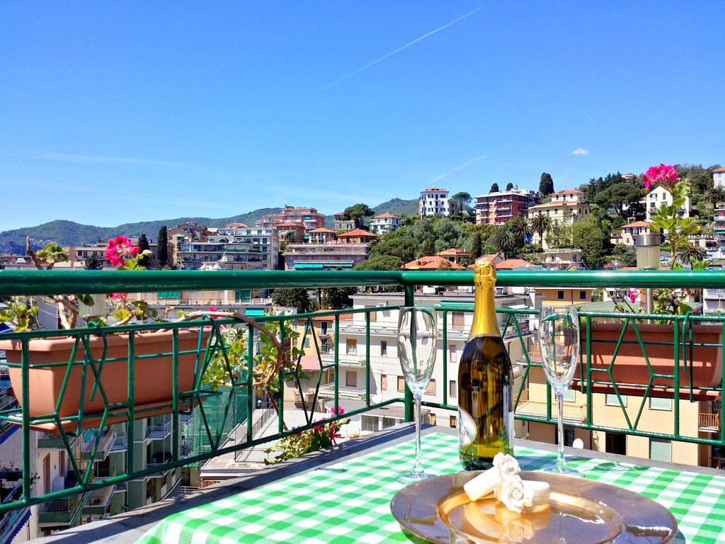Attic Apartment Rapallo Exterior foto